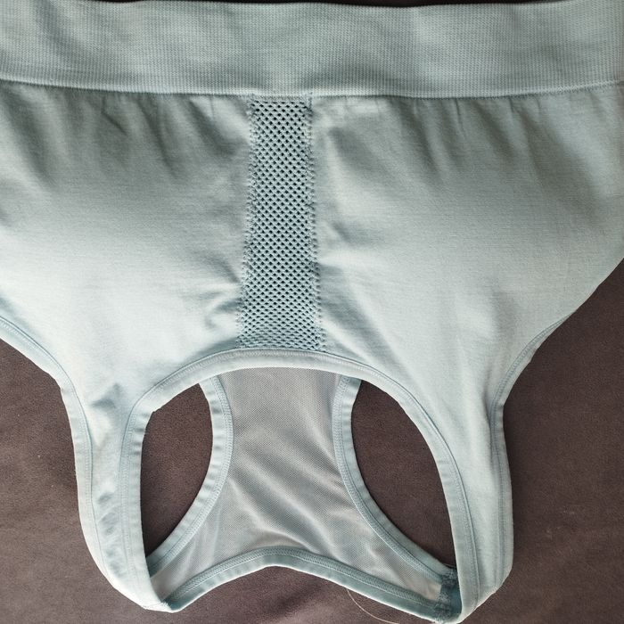 Brassière sans couture L. Neuf - photo numéro 2
