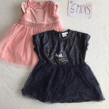 2 robes de fêtes 6 mois