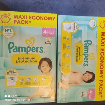 Couches pampers premium protection 