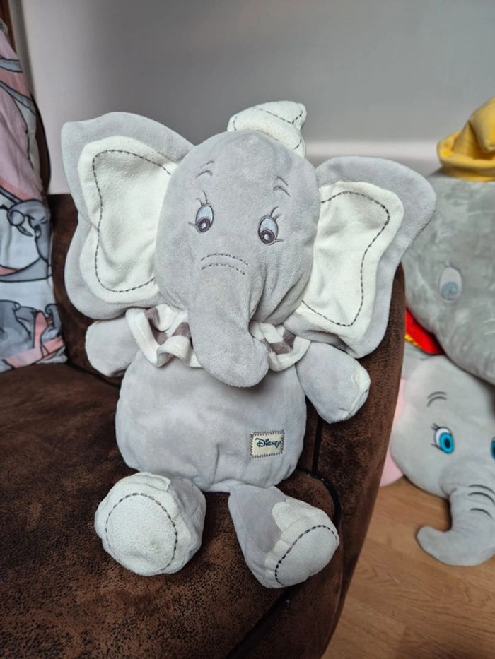 Lot peluches Dumbo - photo numéro 9