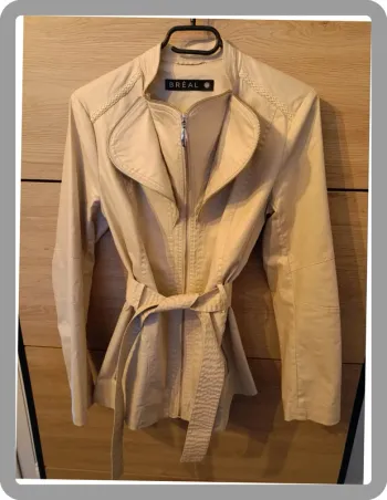 Veste breal