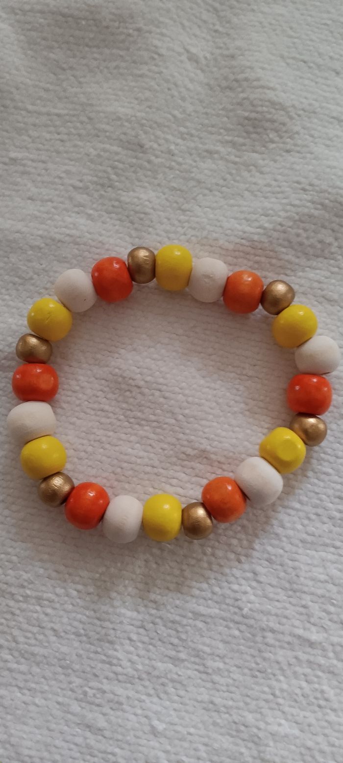 Ɓracet perles colorées1