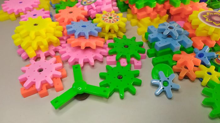 gros lot jeux d'engrenage et de construction '' funny cubes '' - photo numéro 3