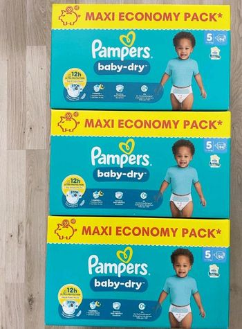 Lot 3 cartons pampers taille 5