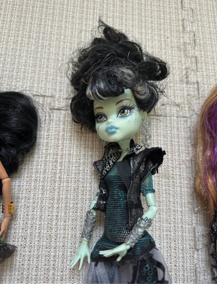 Lot 3 poupées Monster High originales - photo numéro 4
