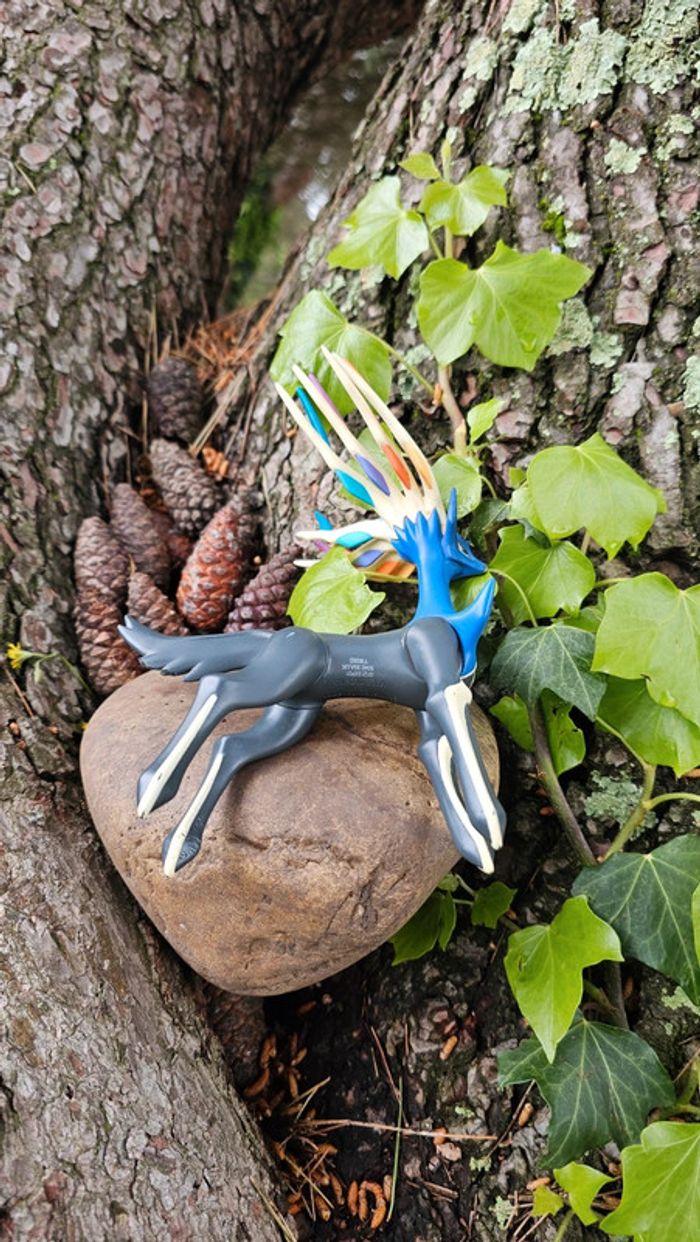 Super grande figurine Pokemon Nintendo tomy xerneas - photo numéro 7