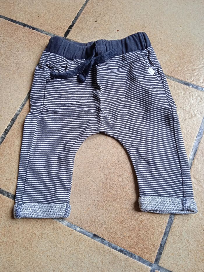 Lot pantalons - photo numéro 5