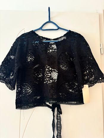 T-shirt à dentelles 