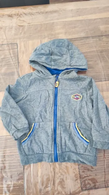 Veste gilet capuche