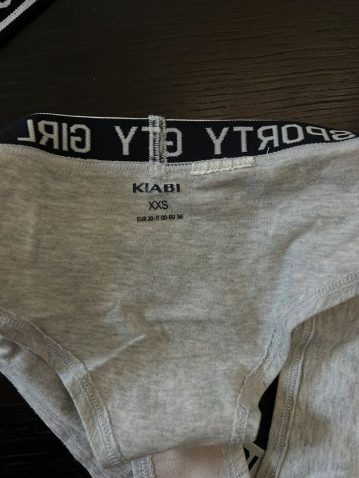 Lot brassières / culottes 12 ans - photo numéro 5