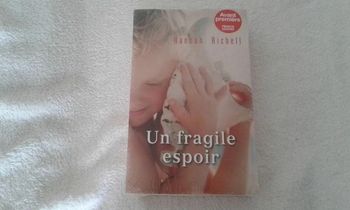 Livre neuf Un fragile espoir - Hannah Richell