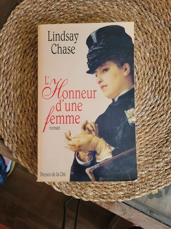 L' honneur d une femme. Roman