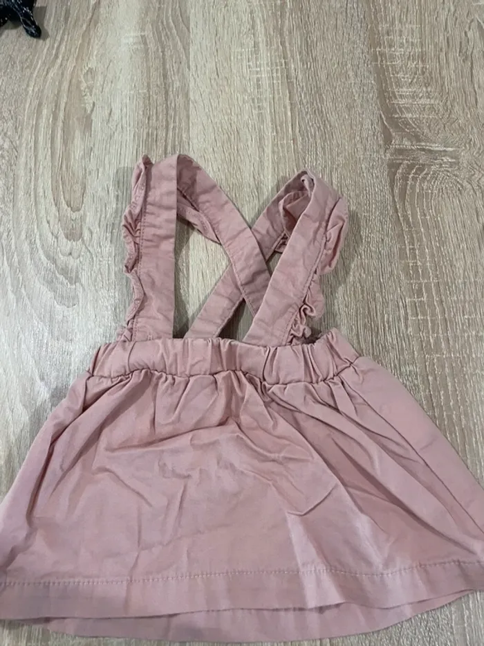 Robe à bretelles