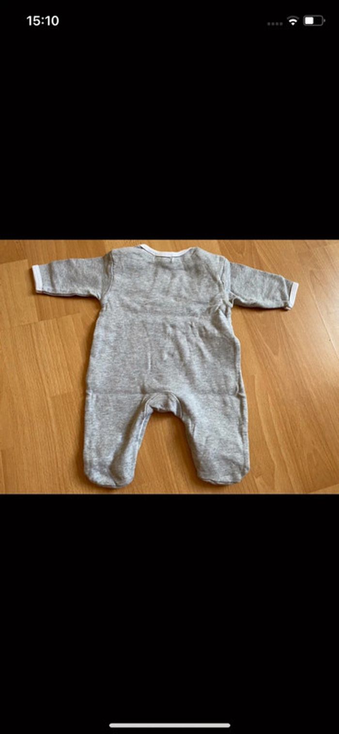 Lot de 4 pyjamas/grenouillères d’été T. naissance garçon TBE - photo numéro 4