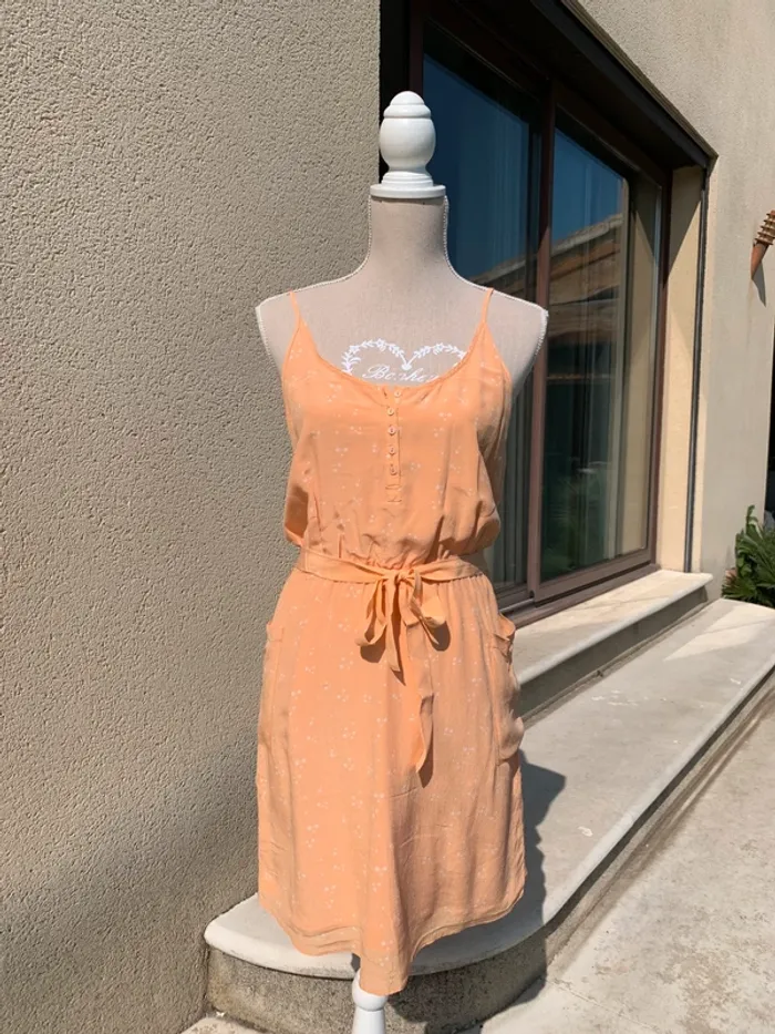 Robe à bretelle orange en soie Sud Express taille M - photo numéro 11