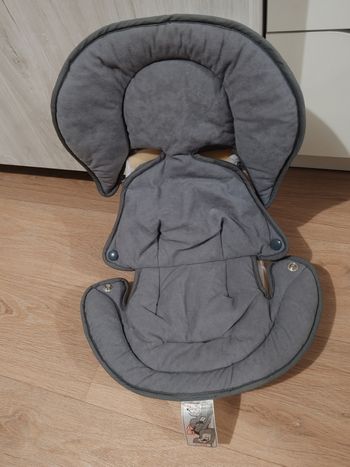 Réducteur siège auto