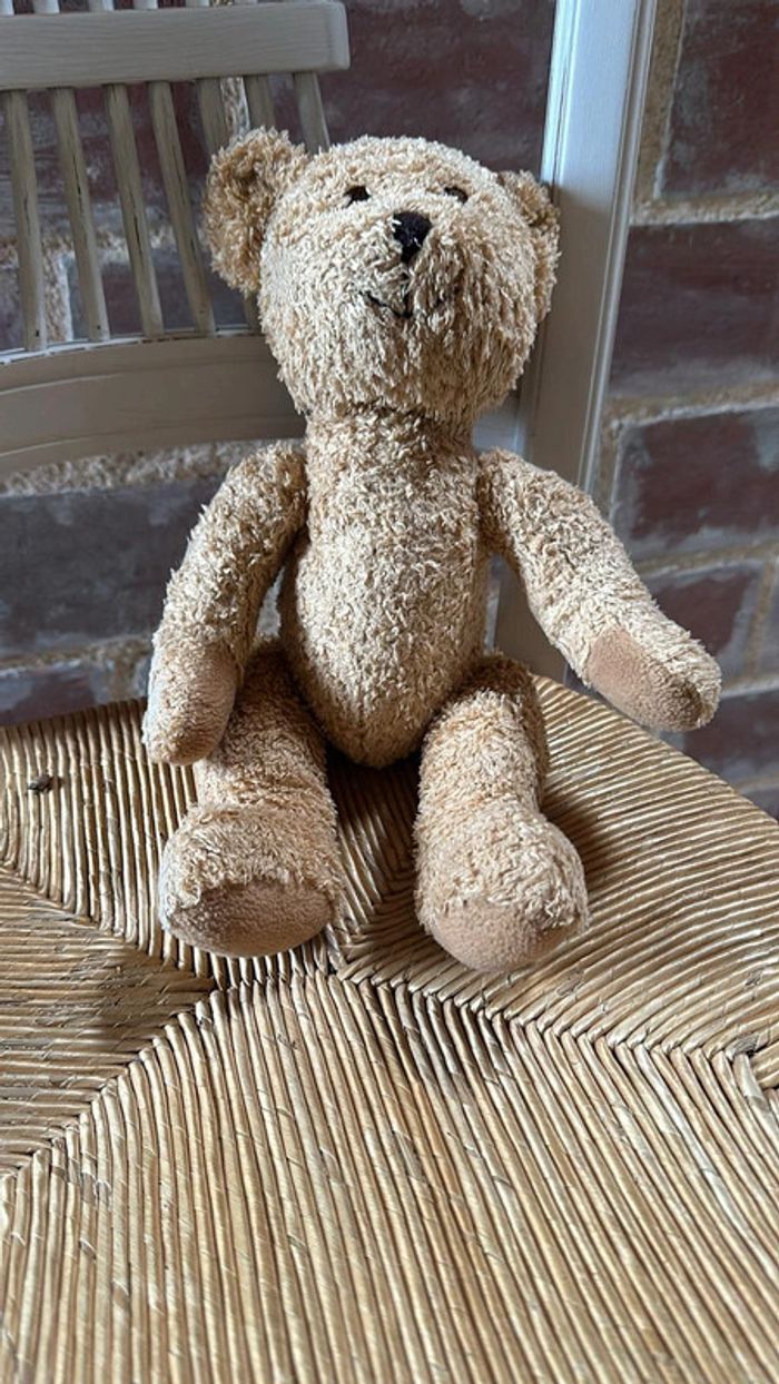 Ours en peluche traditionnel - photo numéro 3