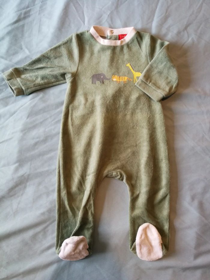Lot de 13 pyjamas 9 mois - photo numéro 16