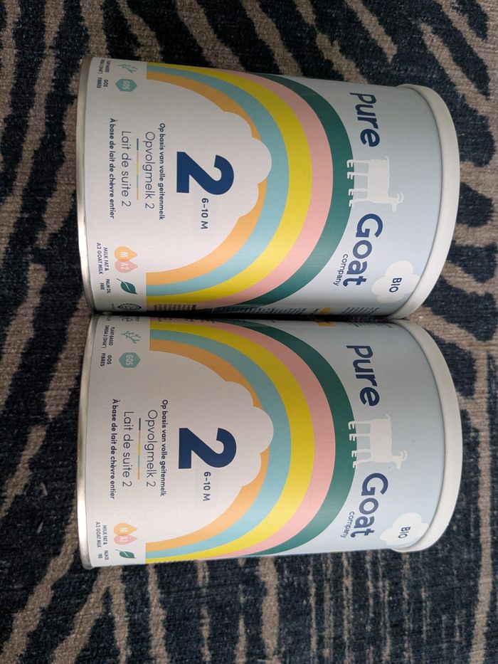2 boîtes de lait infantile bio Pure Goat 2e âge