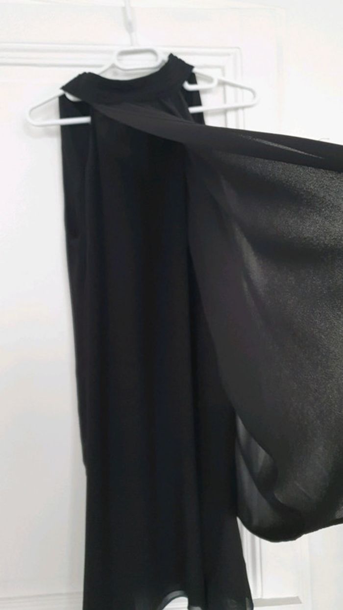 Robe noire - photo numéro 3