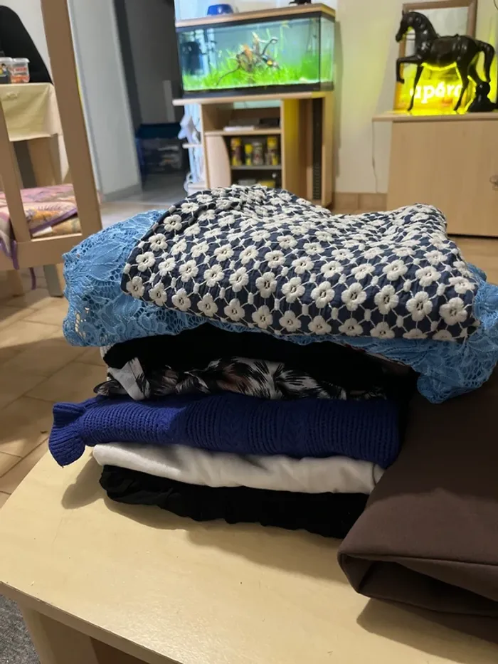 Gros lot de 20 vêtements - photo numéro 4