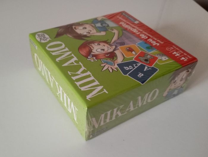 Jeu de cartes  . Jeu de rapidité . À partir de 6 ans.  Mikamo . France cartes. Jeu neuf ,toujours sous  plastique  d'achat - photo numéro 5
