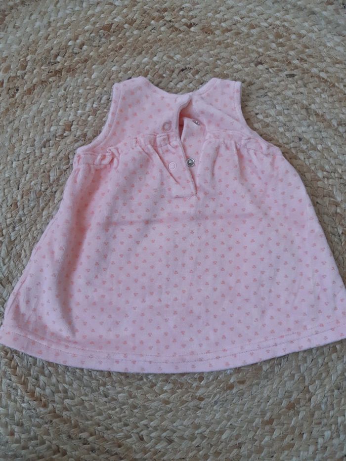 Robe sans manches 1 mois - photo numéro 4