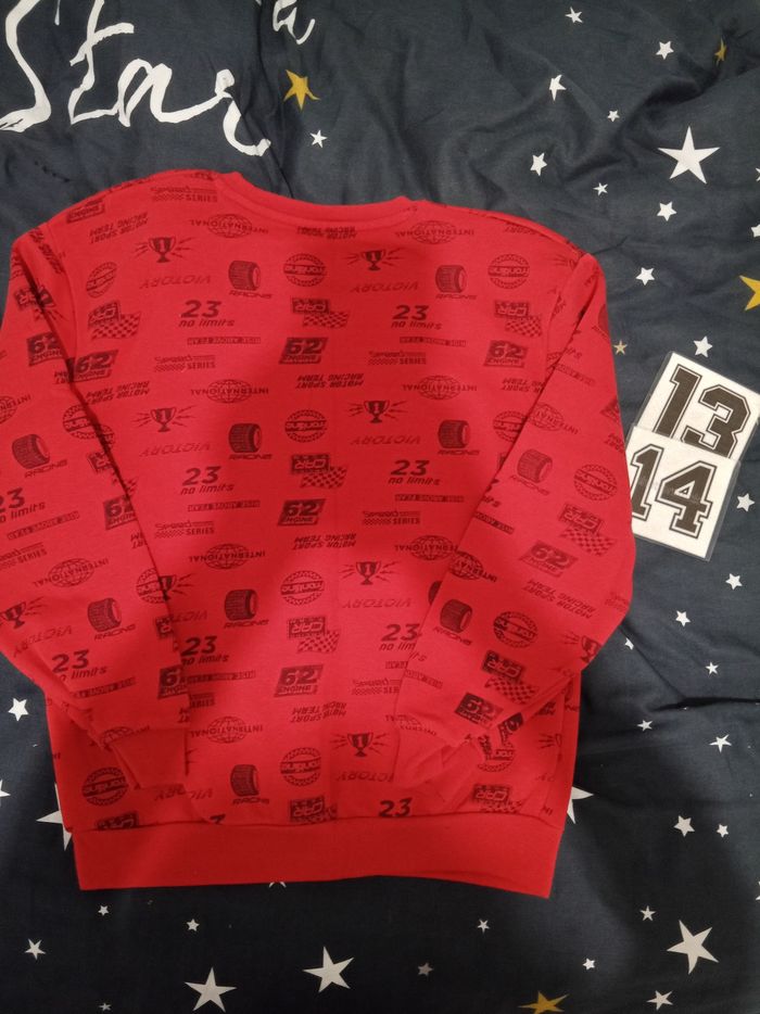 Pull rouge _ 13/14 ans - photo numéro 3