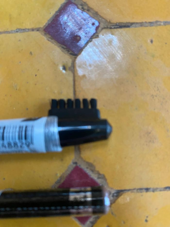 Crayon à sourcils - photo numéro 3