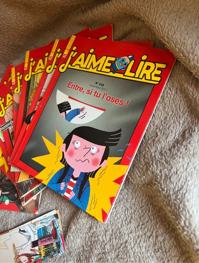 Lot de j’aime lire avec marque page - photo numéro 3