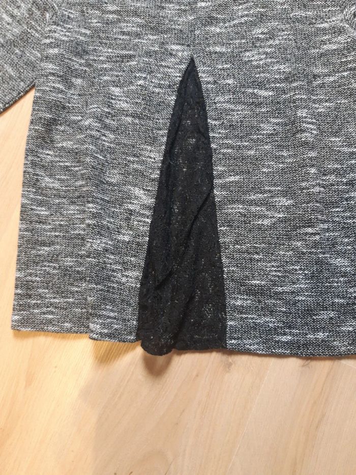 Pull noir Camaïeu dentelle dos - photo numéro 3