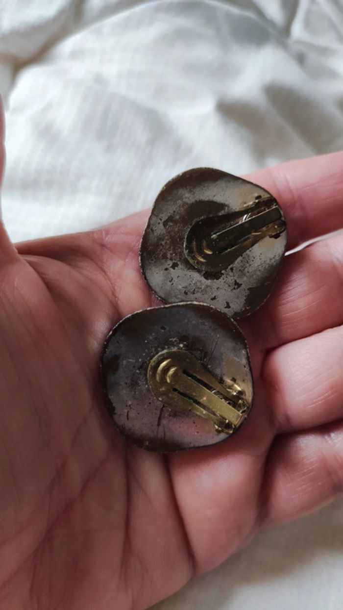 Clips d'oreilles vintage rouge - photo numéro 3