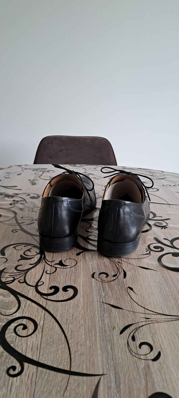 Chaussures habillées en cuir Pointure 43 - photo numéro 2