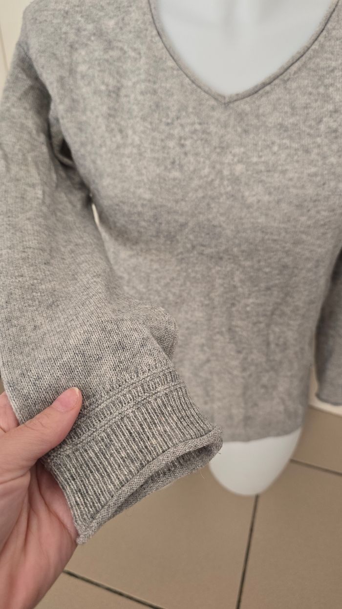 Pull gris esmara taille 38 - photo numéro 2