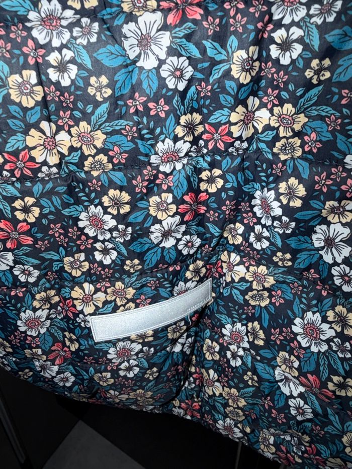 Blouson fleuri - photo numéro 3