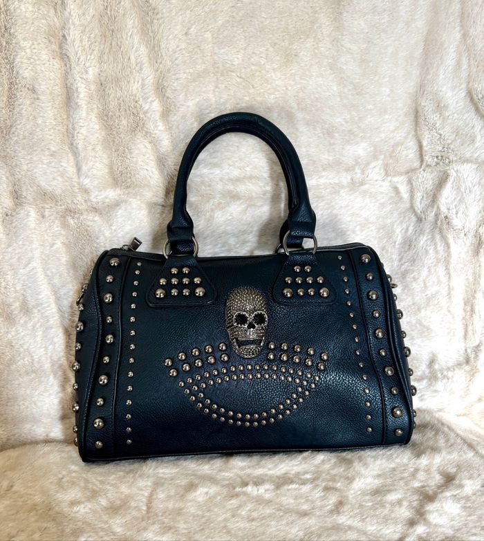 Sac noir rock tête de mort clouté neuf envoi rapide goth chic - photo numéro 3