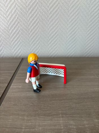 Playmobil foot