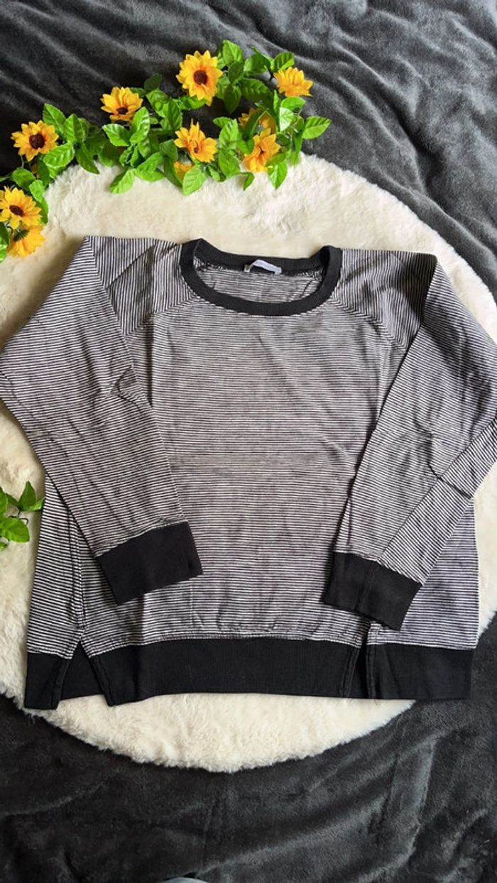 Lot 3 tee shirts manches longues zara - photo numéro 9