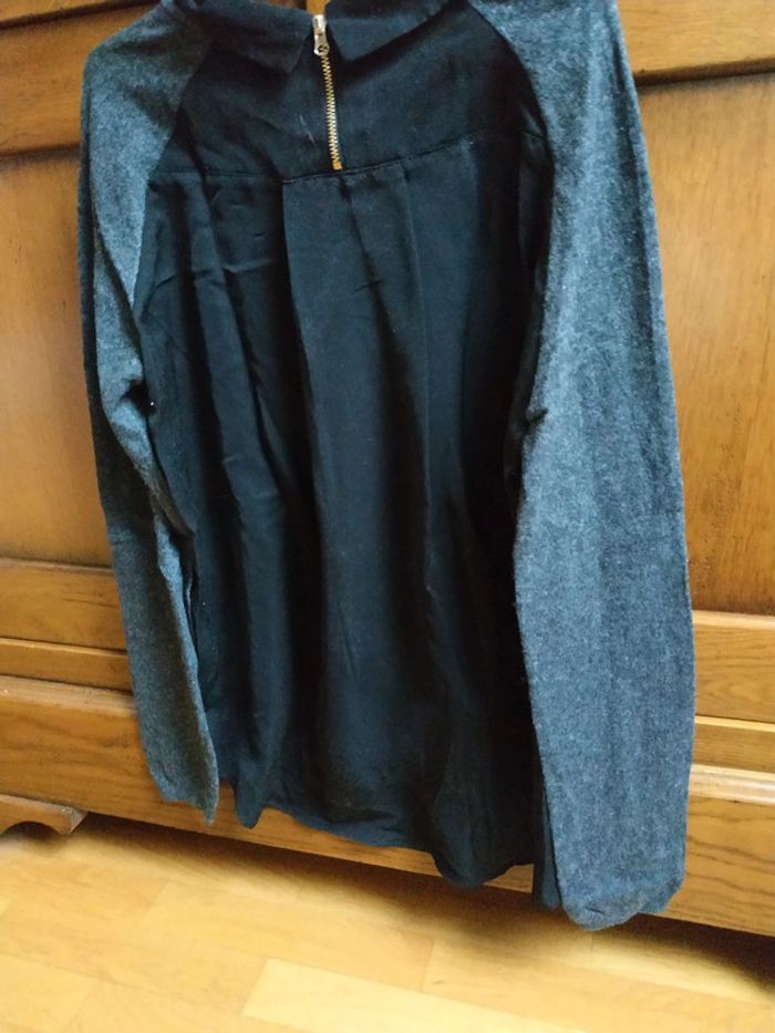 Pull / chemisier - photo numéro 4