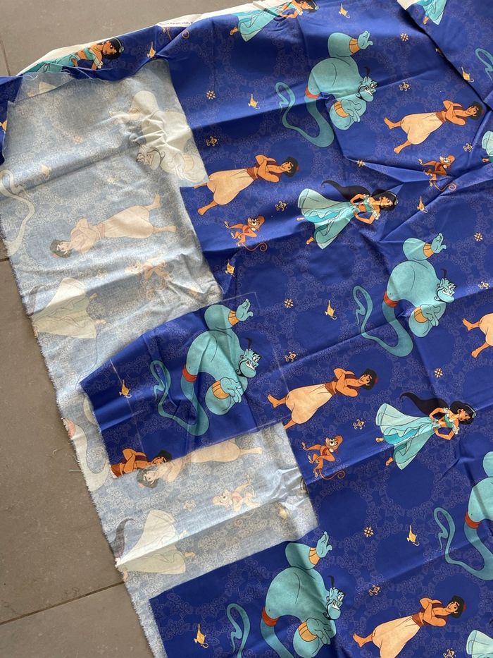 Tissu couture Disney Aladdin Jasmine le génie - photo numéro 4