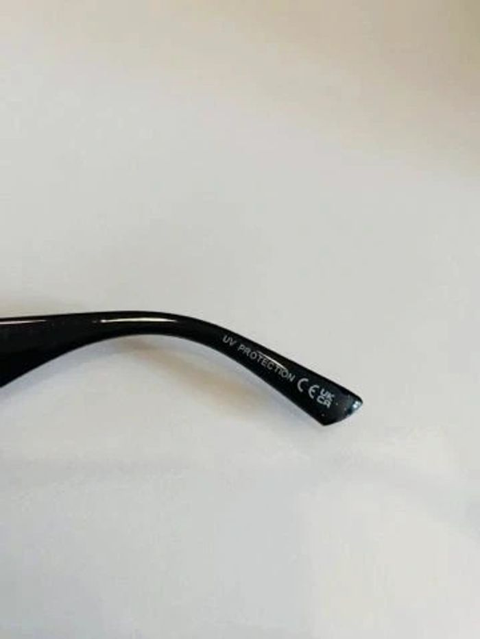 Lot de deux lunettes de soleil marron et noir UV protection catégorie 3 - photo numéro 10