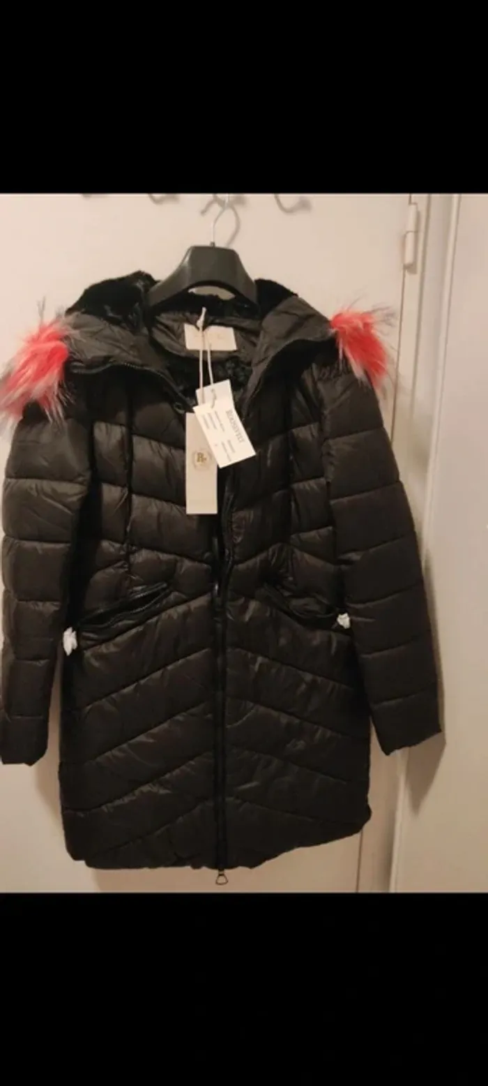 Veste d'hiver à capuche Roosevelt taille S neuf - photo numéro 2