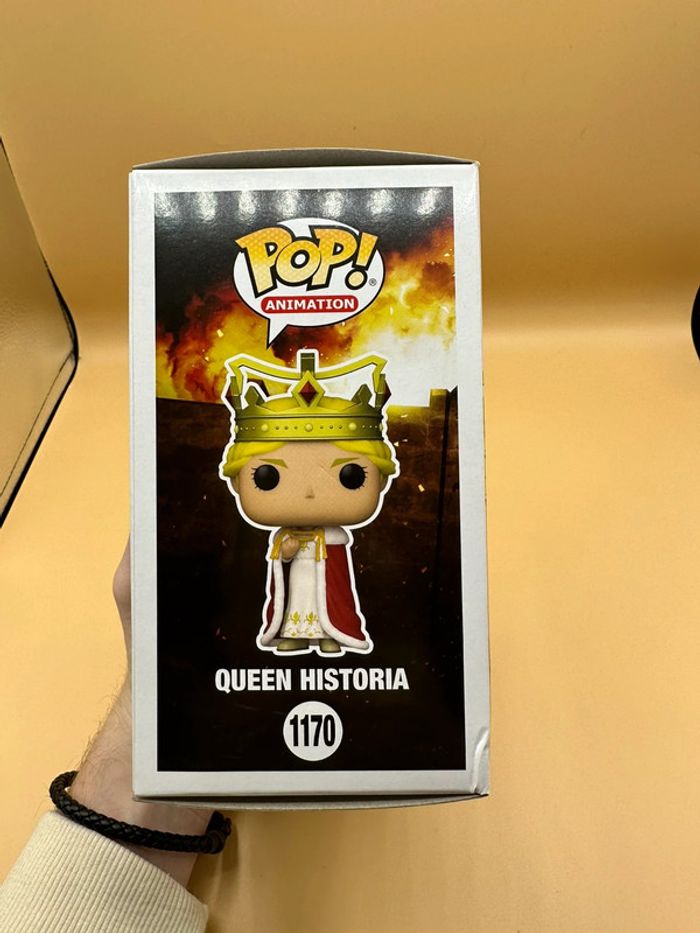 Figurine Funko Pop Animation Attack On Titan Queen Historia - photo numéro 3