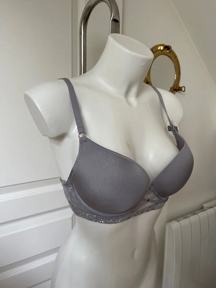 Soutien-gorge super push - photo numéro 3