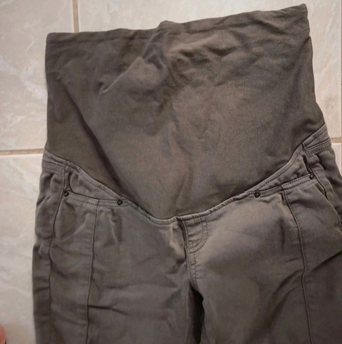 Jeans de grossesse H&M taille 38 - photo numéro 3