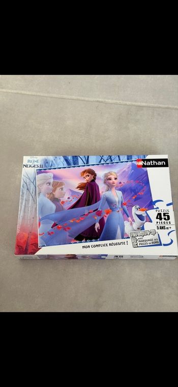 Puzzle 45 pièces Reine des neiges 2 Disney