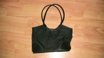 Sac à main noir