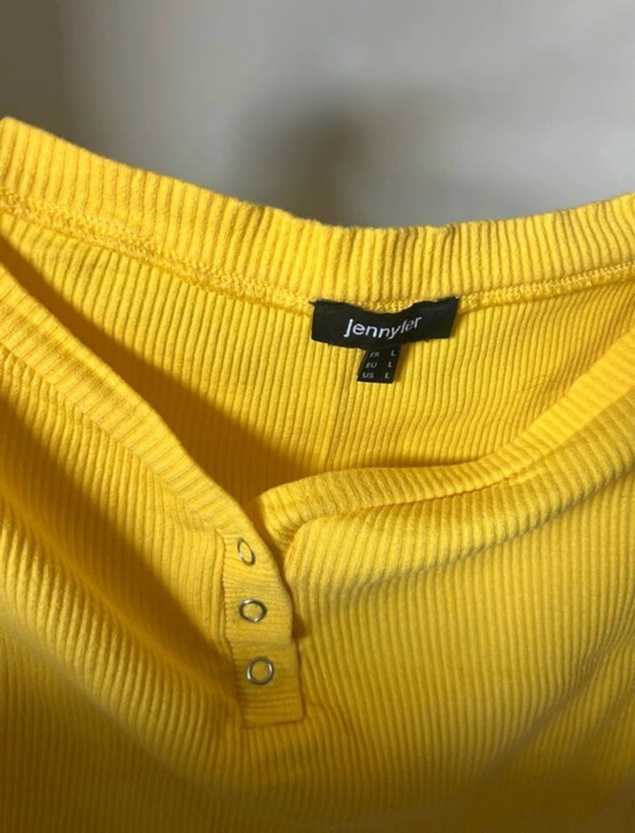 Crop top jaune taille L - photo numéro 2