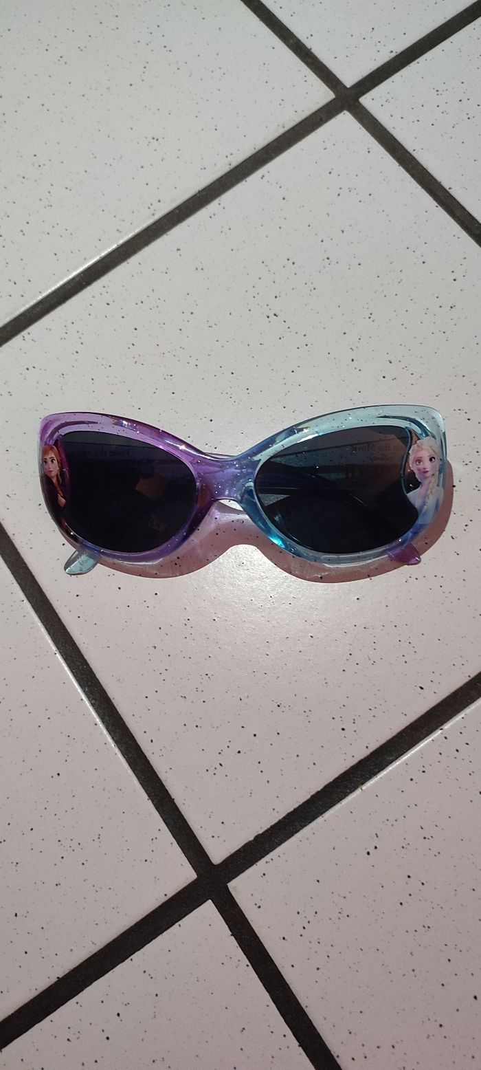 Lunettes de soleil la Reine des neiges