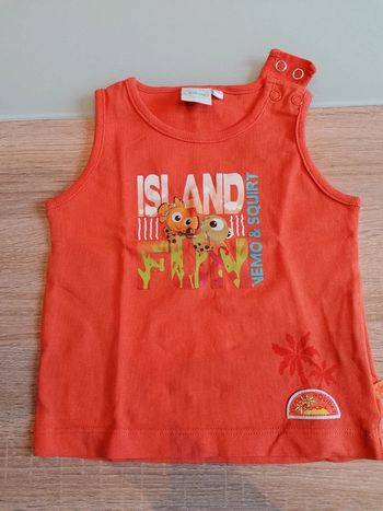 T-shirt sans manche 9mois